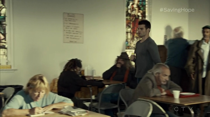 VampireDiariesWorld_dot_nl-SavingHope3x08-372.jpg