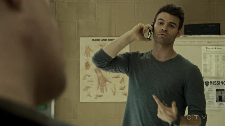 VampireDiariesWorld_dot_nl-SavingHope3x08-562.jpg VampireDiariesWorld_dot_nl-SavingHope3x08-562.jpg