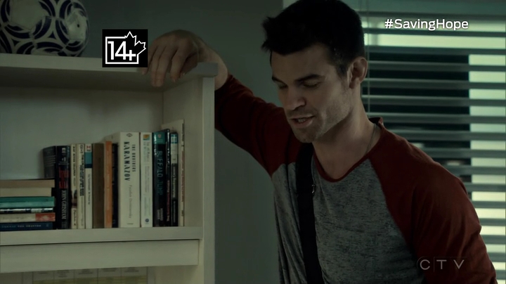 VampireDiariesWorld_dot_nl-SavingHope3x09-017.jpg