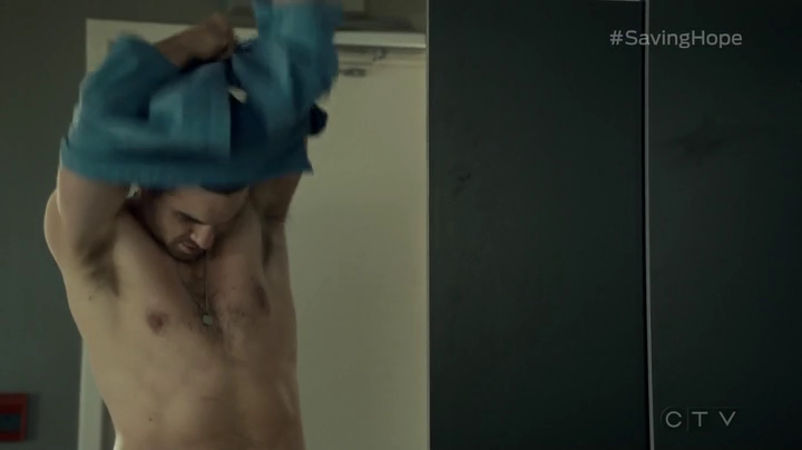 VampireDiariesWorld_dot_nl-SavingHope3x09-045.jpg