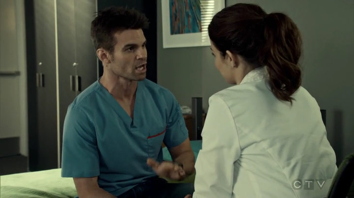 VampireDiariesWorld_dot_nl-SavingHope3x09-074.jpg