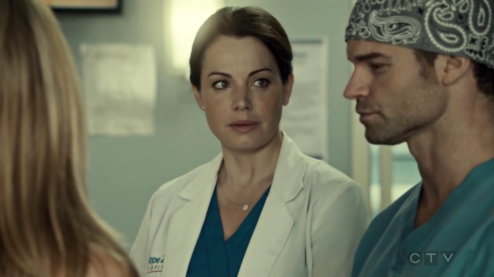 VampireDiariesWorld_dot_nl-SavingHope3x09-1460.jpg