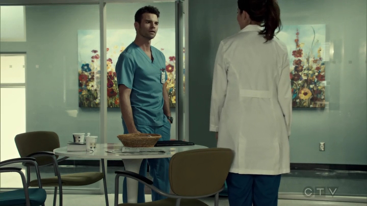 VampireDiariesWorld_dot_nl-SavingHope3x09-2168.jpg