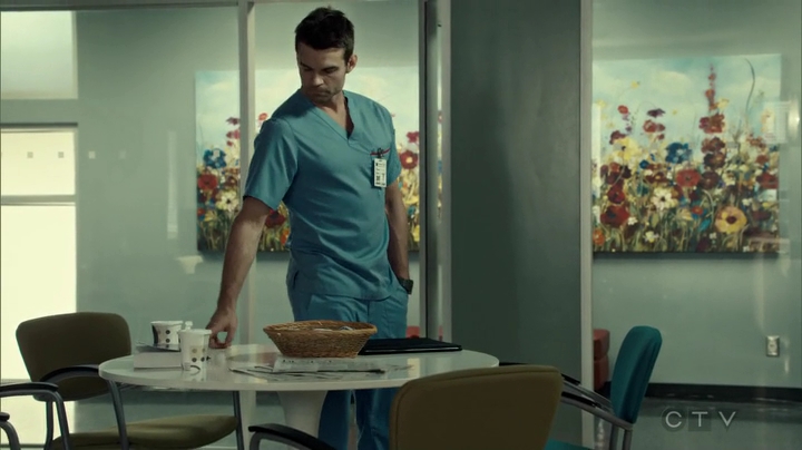 VampireDiariesWorld_dot_nl-SavingHope3x09-2177.jpg