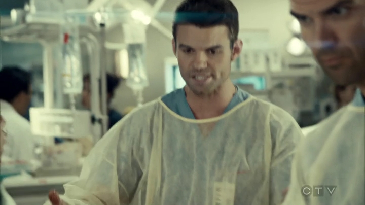 VampireDiariesWorld_dot_nl-SavingHope3x09-399.jpg VampireDiariesWorld_dot_nl-SavingHope3x09-399.jpg