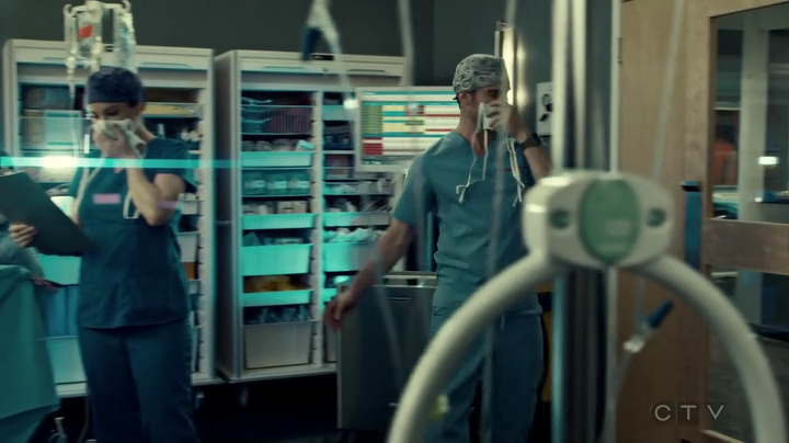 VampireDiariesWorld_dot_nl-SavingHope3x09-620.jpg