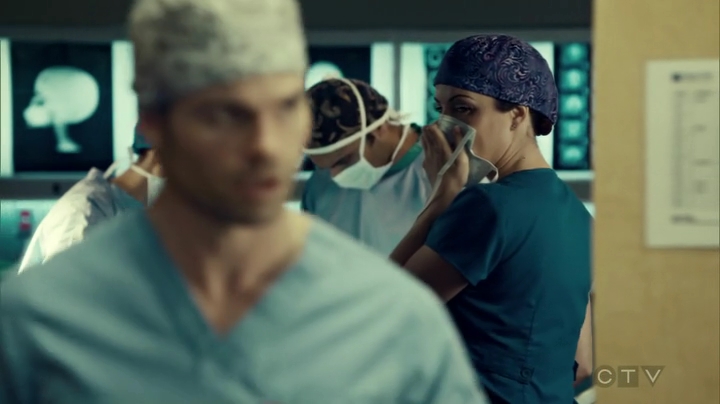 VampireDiariesWorld_dot_nl-SavingHope3x09-624.jpg
