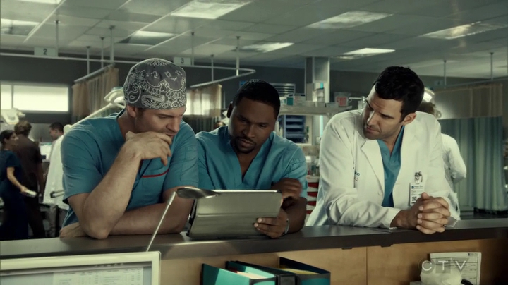 VampireDiariesWorld_dot_nl-SavingHope3x09-868.jpg VampireDiariesWorld_dot_nl-SavingHope3x09-868.jpg