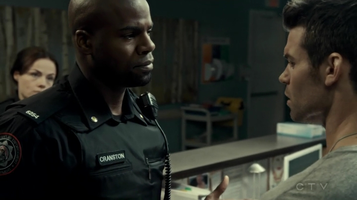 VampireDiariesWorld_dot_nl-SavingHope3x10-2379.jpg