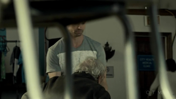 VampireDiariesWorld_dot_nl-SavingHope3x10-776.jpg