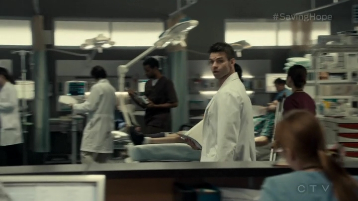 VampireDiariesWorld_dot_nl-SavingHope3x12-1001.jpg