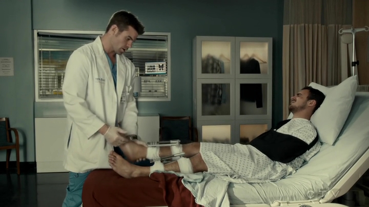 VampireDiariesWorld_dot_nl-SavingHope3x12-1423.jpg