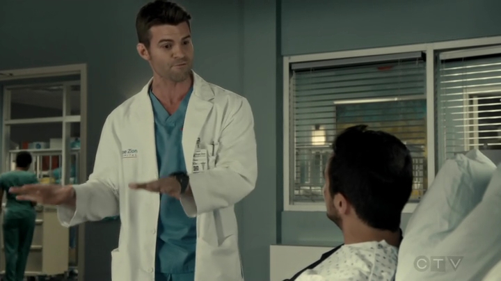 VampireDiariesWorld_dot_nl-SavingHope3x12-1463.jpg