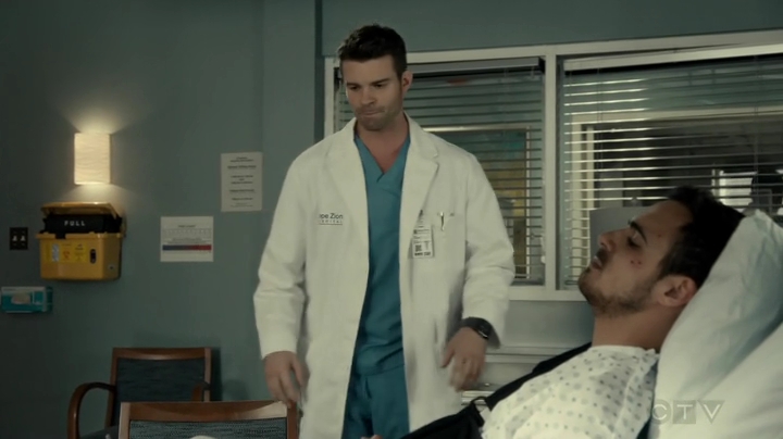 VampireDiariesWorld_dot_nl-SavingHope3x12-1486.jpg
