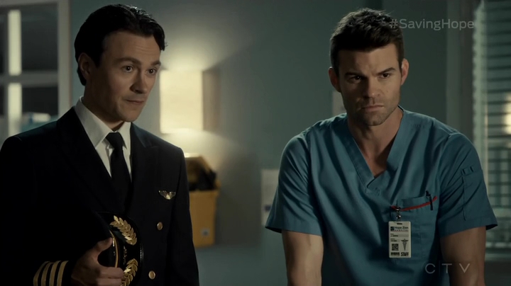 VampireDiariesWorld_dot_nl-SavingHope3x12-2069.jpg