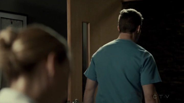 VampireDiariesWorld_dot_nl-SavingHope3x12-2320.jpg