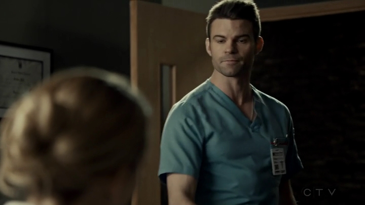 VampireDiariesWorld_dot_nl-SavingHope3x12-2348.jpg