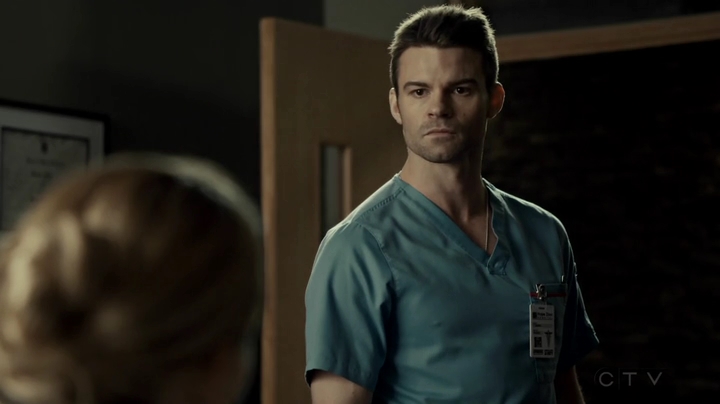 VampireDiariesWorld_dot_nl-SavingHope3x12-2363.jpg