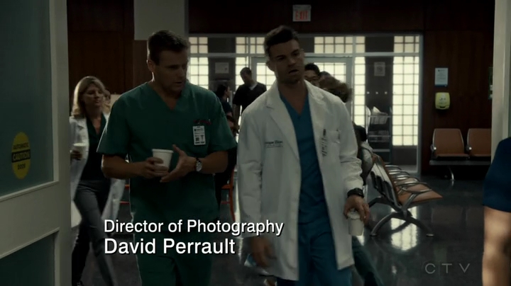 VampireDiariesWorld_dot_nl-SavingHope3x12-330.jpg