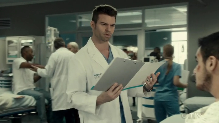 VampireDiariesWorld_dot_nl-SavingHope3x12-382.jpg