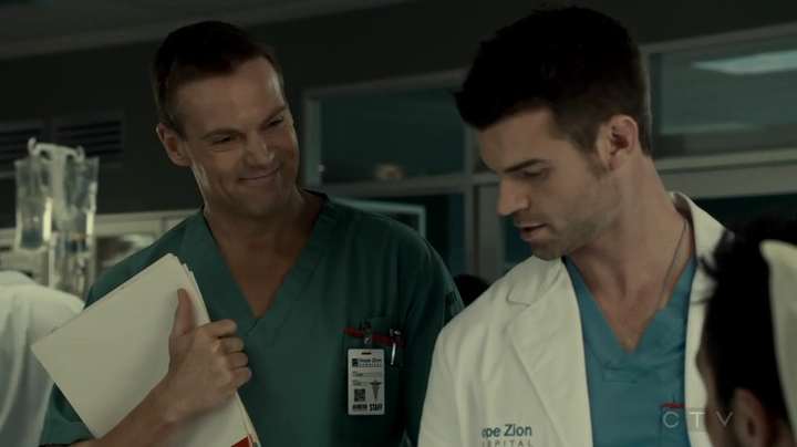 VampireDiariesWorld_dot_nl-SavingHope3x12-653.jpg