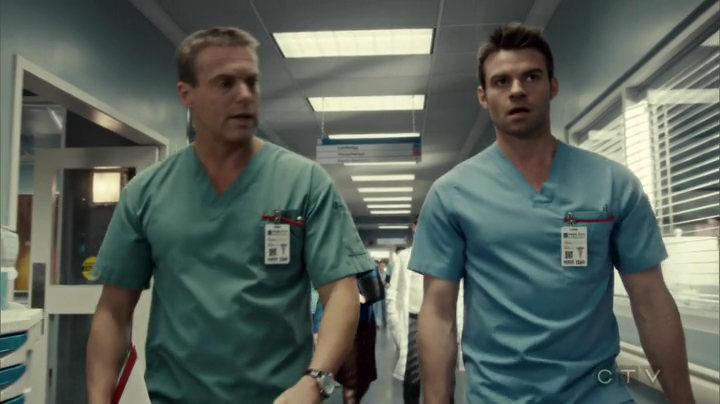 VampireDiariesWorld_dot_nl-SavingHope3x13-1105.jpg