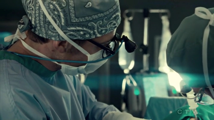 VampireDiariesWorld_dot_nl-SavingHope3x13-1769.jpg