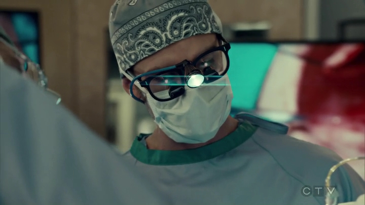 VampireDiariesWorld_dot_nl-SavingHope3x13-1828.jpg