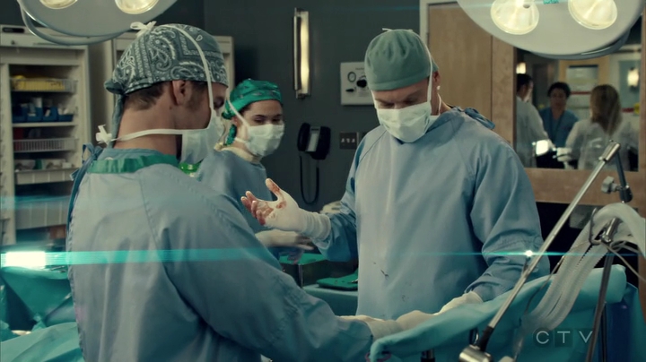 VampireDiariesWorld_dot_nl-SavingHope3x13-1979.jpg