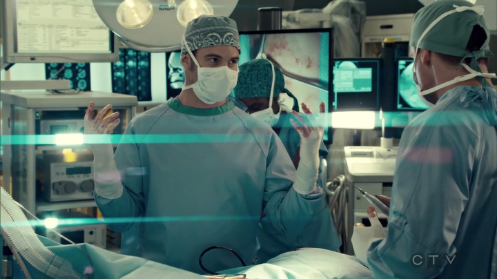 VampireDiariesWorld_dot_nl-SavingHope3x13-2014.jpg