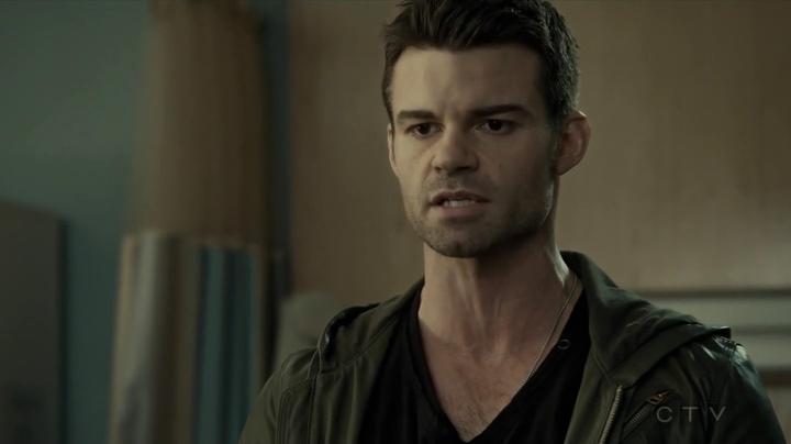 VampireDiariesWorld_dot_nl-SavingHope3x14-1196.jpg