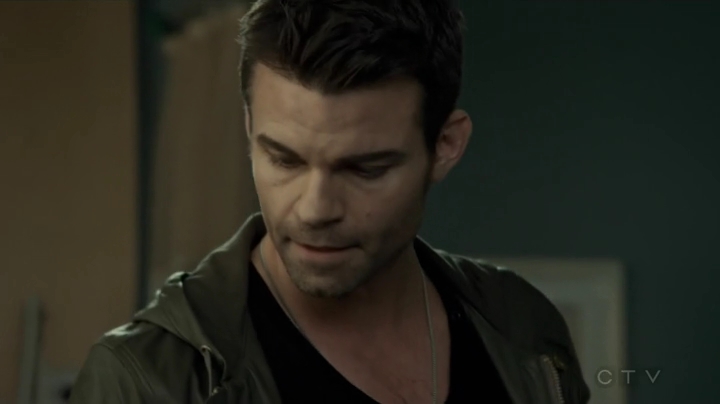 VampireDiariesWorld_dot_nl-SavingHope3x14-1220.jpg