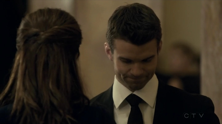 VampireDiariesWorld_dot_nl-SavingHope3x14-1610.jpg