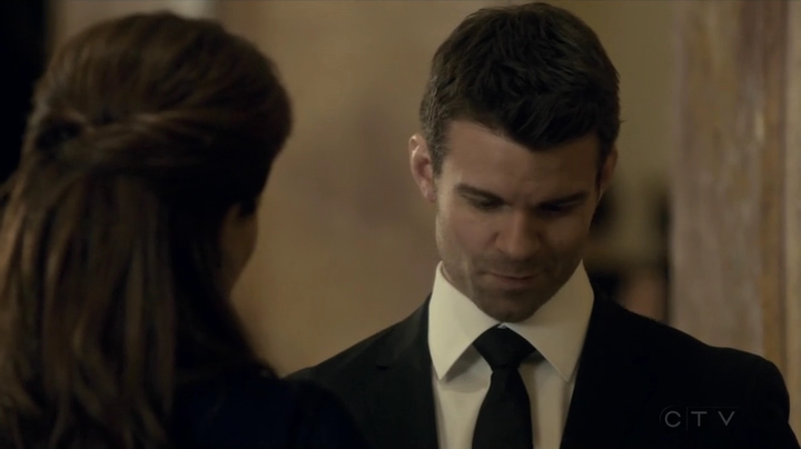 VampireDiariesWorld_dot_nl-SavingHope3x14-1624.jpg