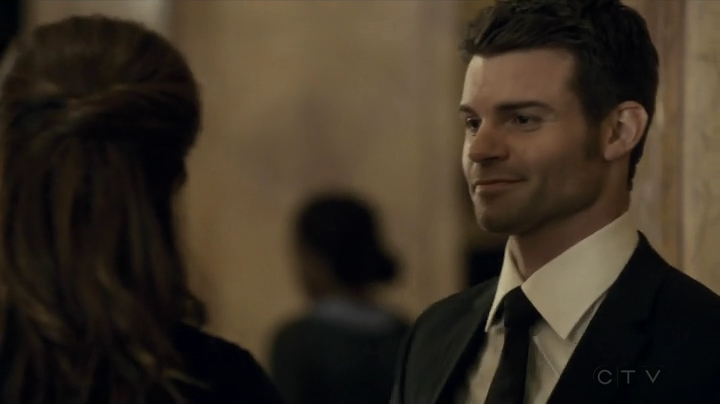 VampireDiariesWorld_dot_nl-SavingHope3x14-1627.jpg