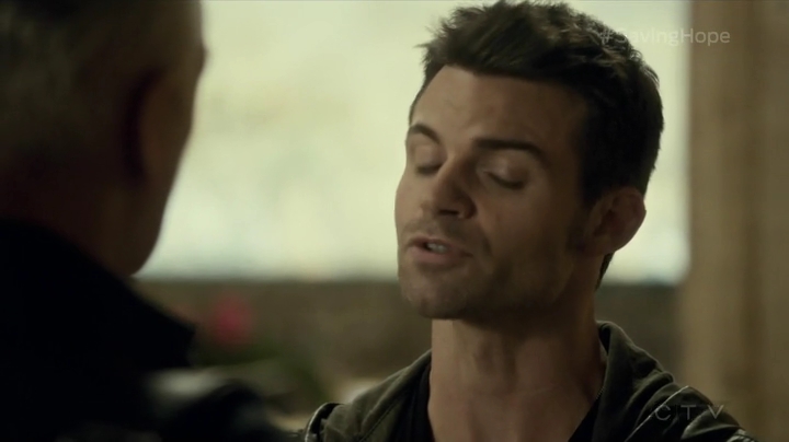 VampireDiariesWorld_dot_nl-SavingHope3x14-361.jpg