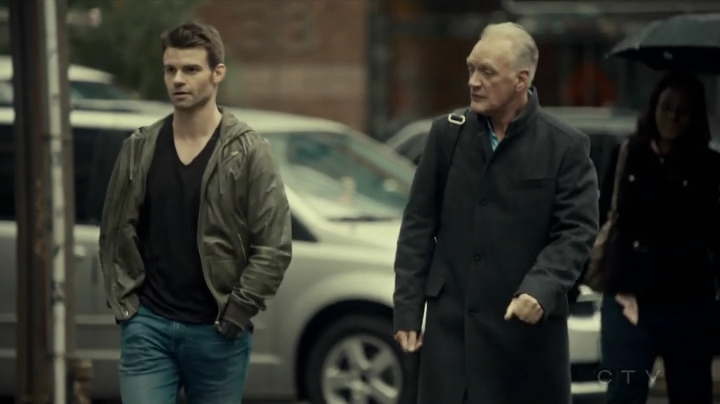 VampireDiariesWorld_dot_nl-SavingHope3x14-631.jpg