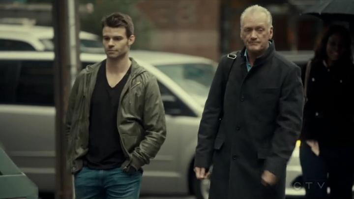 VampireDiariesWorld_dot_nl-SavingHope3x14-632.jpg