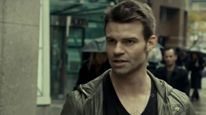 VampireDiariesWorld_dot_nl-SavingHope3x14-647.jpg