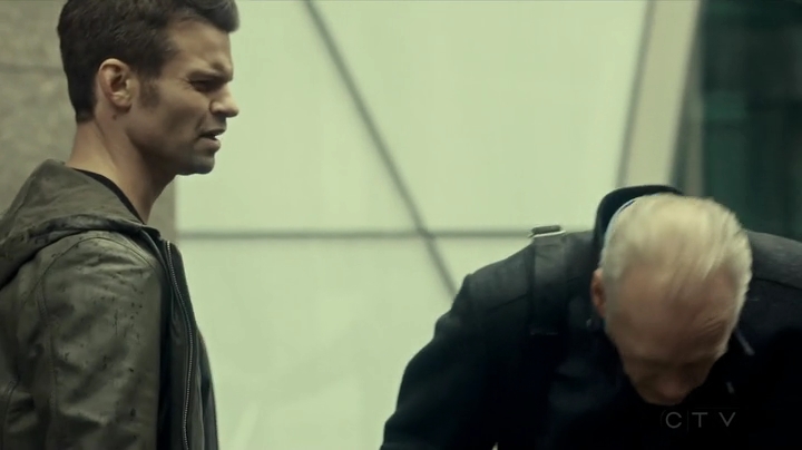 VampireDiariesWorld_dot_nl-SavingHope3x14-655.jpg