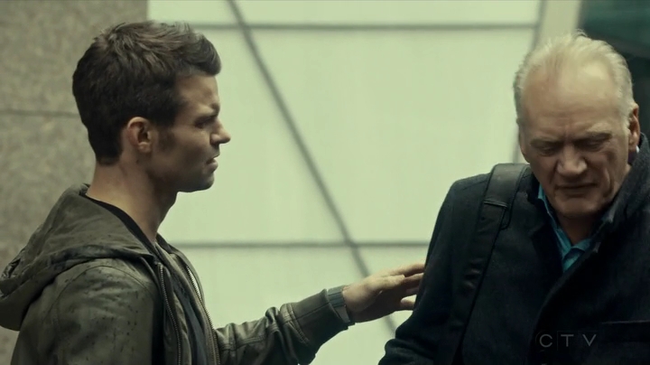 VampireDiariesWorld_dot_nl-SavingHope3x14-658.jpg