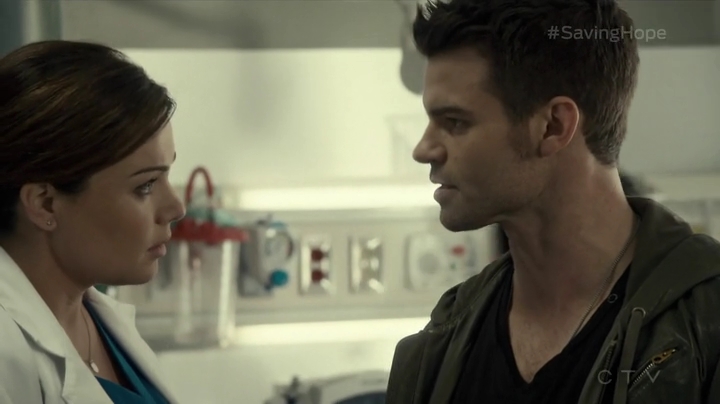 VampireDiariesWorld_dot_nl-SavingHope3x14-720.jpg