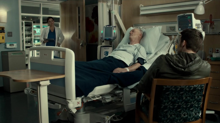 VampireDiariesWorld_dot_nl-SavingHope3x14-866.jpg