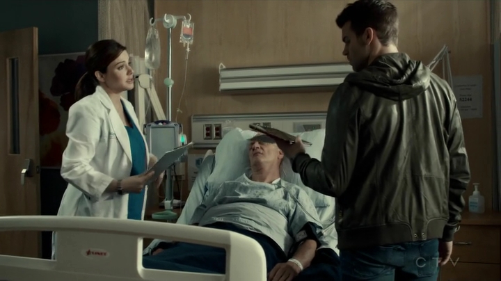 VampireDiariesWorld_dot_nl-SavingHope3x14-878.jpg