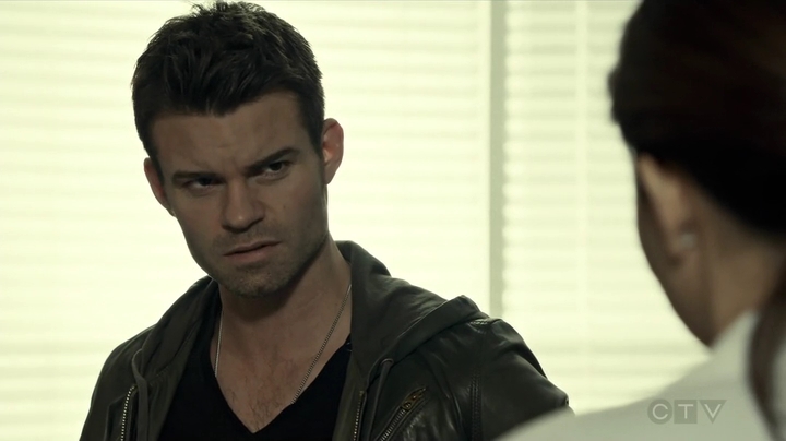 VampireDiariesWorld_dot_nl-SavingHope3x14-900.jpg