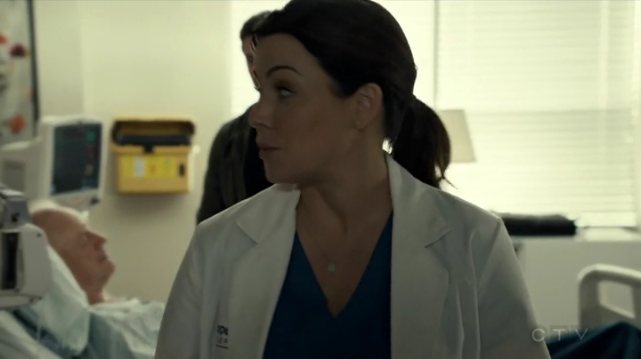 VampireDiariesWorld_dot_nl-SavingHope3x14-923.jpg