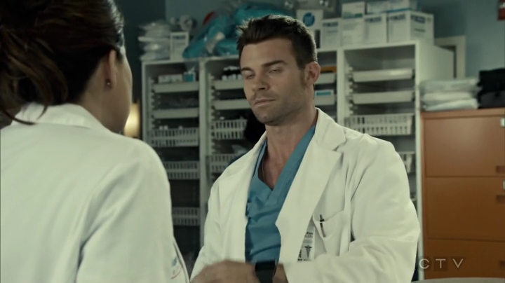 VampireDiariesWorld_dot_nl-SavingHope3x15-1108.jpg