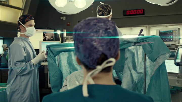 VampireDiariesWorld_dot_nl-SavingHope3x15-1545.jpg