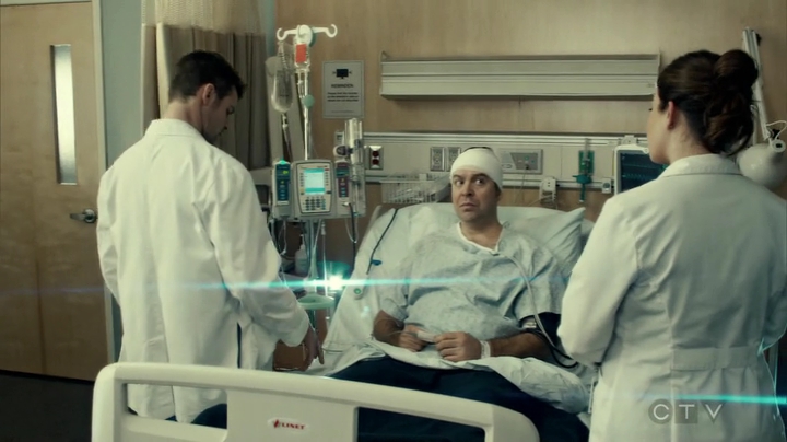 VampireDiariesWorld_dot_nl-SavingHope3x15-1892.jpg