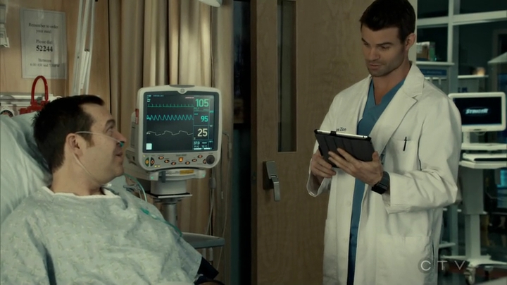 VampireDiariesWorld_dot_nl-SavingHope3x15-542.jpg